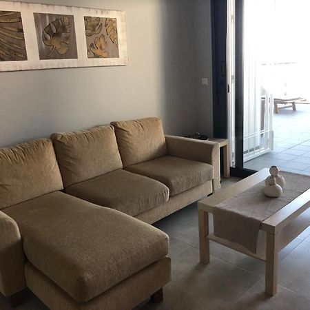 Luxury Beach Front Apartment Ареналес-дель-Соль Экстерьер фото